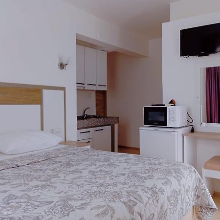 Parla Apart Hotel Çeşme Extérieur photo