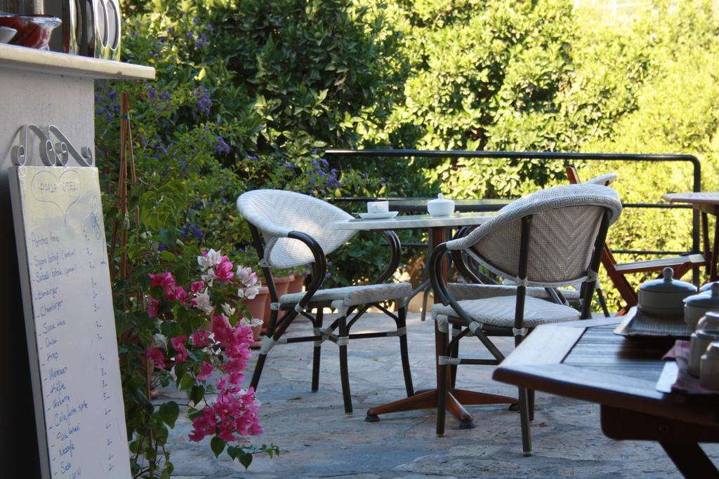 Parla Apart Hotel Çeşme Extérieur photo