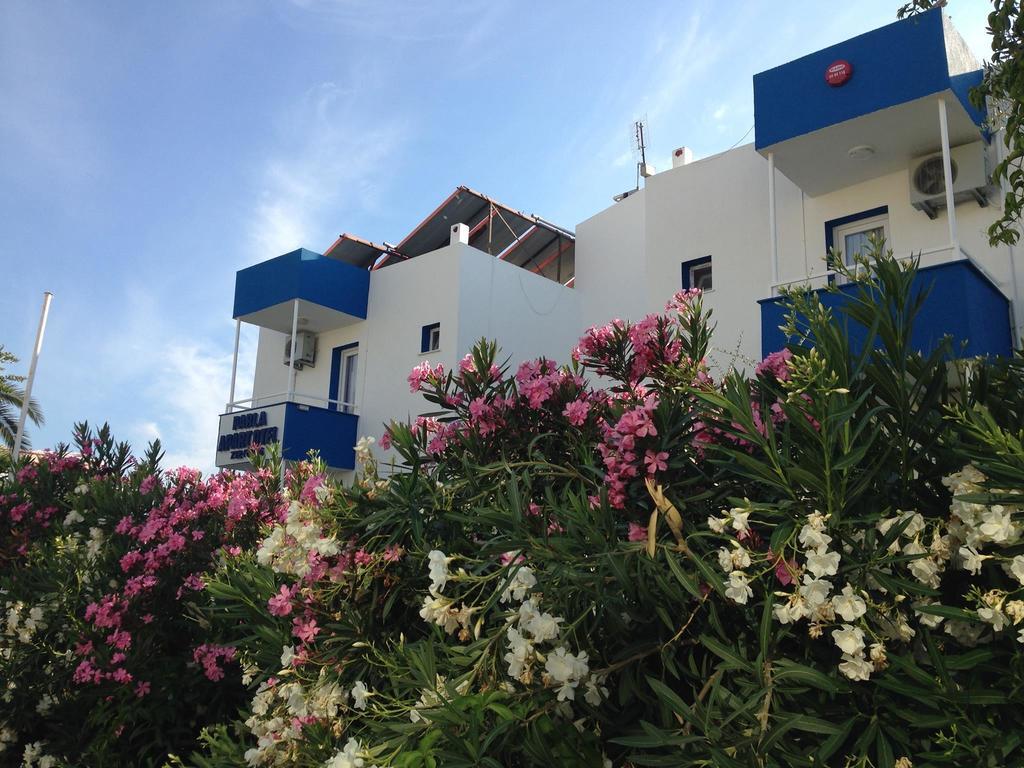Parla Apart Hotel Çeşme Extérieur photo