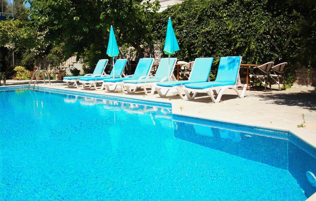 Parla Apart Hotel Çeşme Extérieur photo