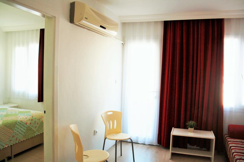 Parla Apart Hotel Çeşme Extérieur photo