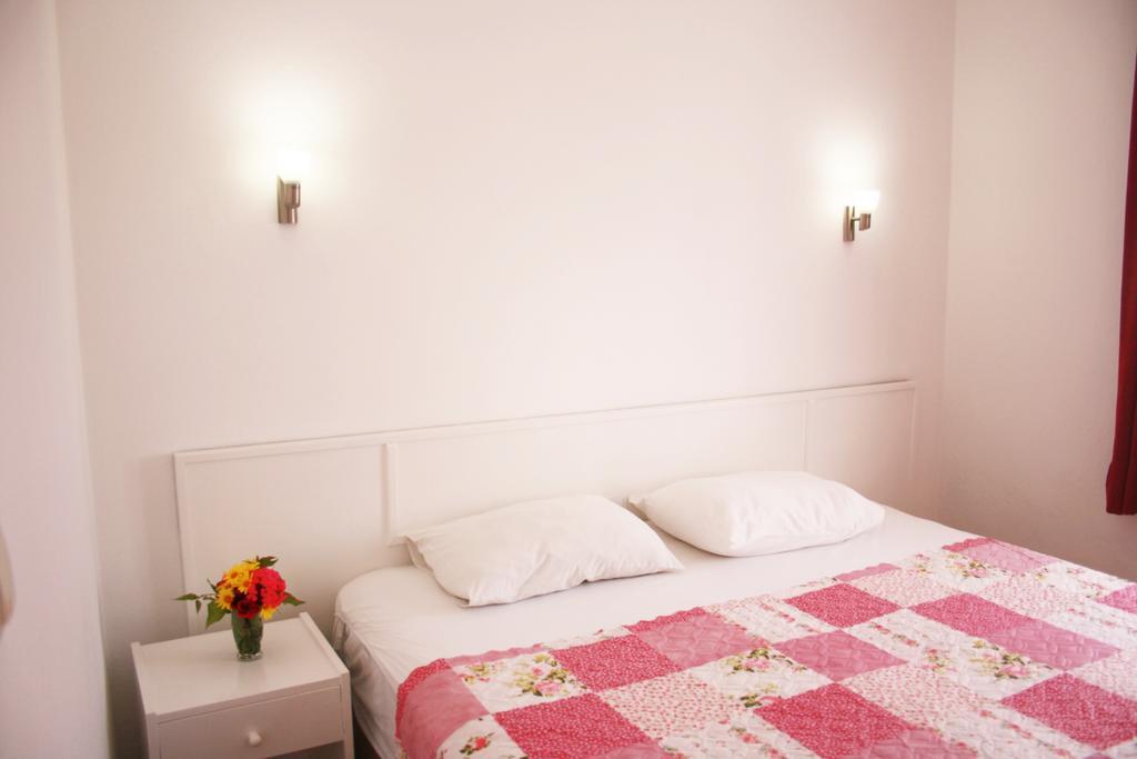 Parla Apart Hotel Çeşme Extérieur photo