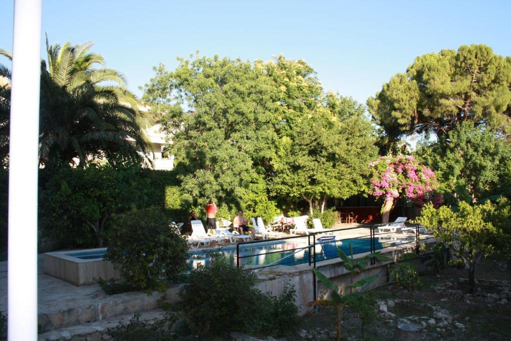 Parla Apart Hotel Çeşme Extérieur photo
